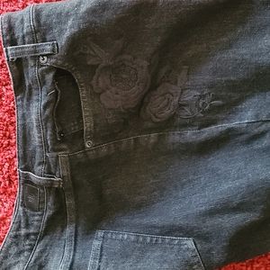 Black Jeans-excellent condition